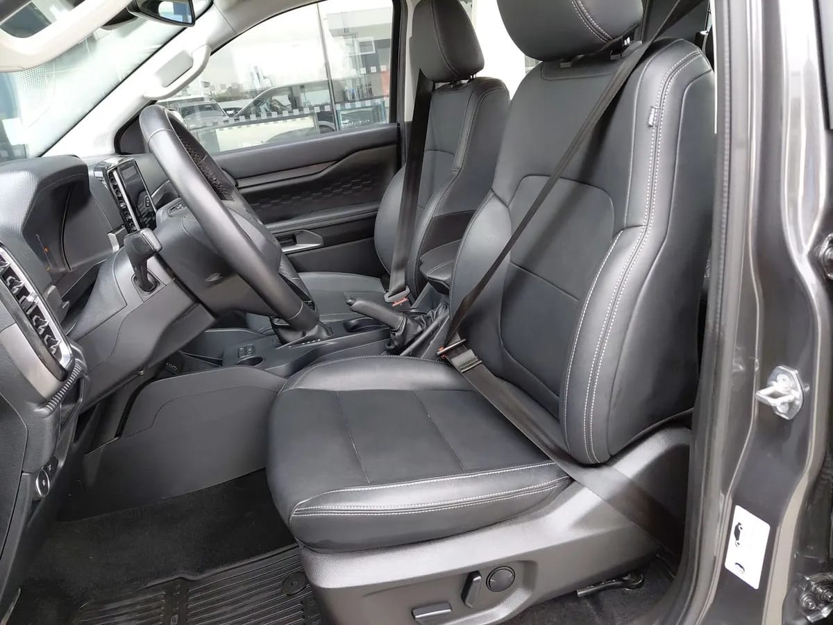Ford Ranger 2.0 Xlt Diesel 4x2 Dob. Cab. At 4p año 2025