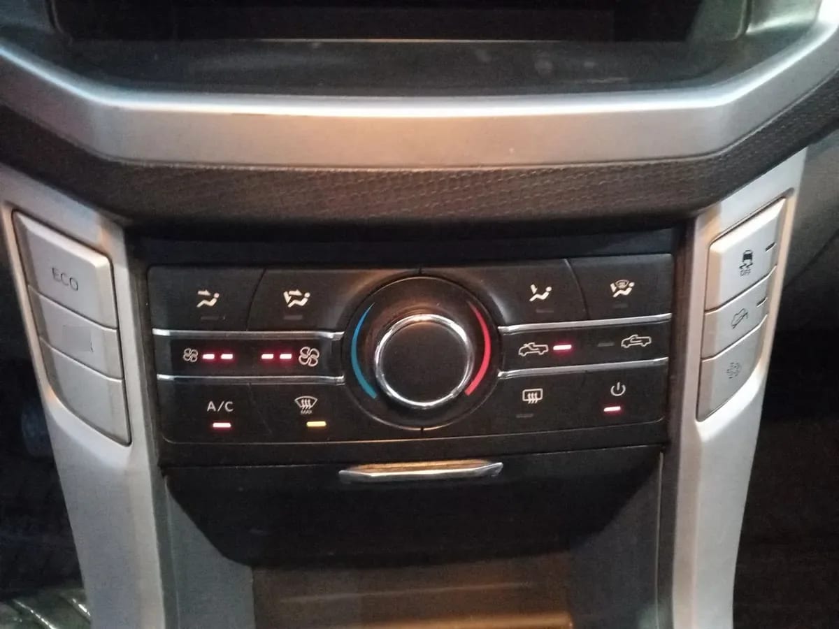 Maxus T60 2.0 Dx Diesel 4x4 Dob. Cab. Euro6 6mt 4p año 2024