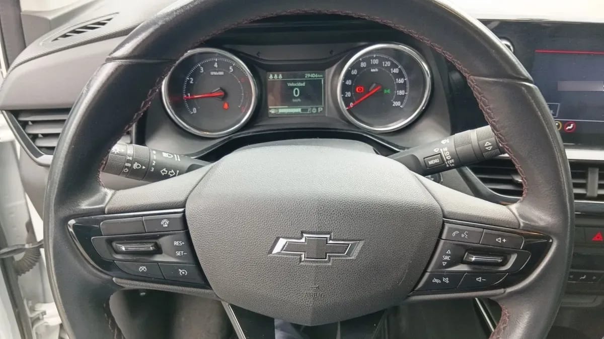 Chevrolet Montana 1.2t Rs R 4x2 At 4p año 2024