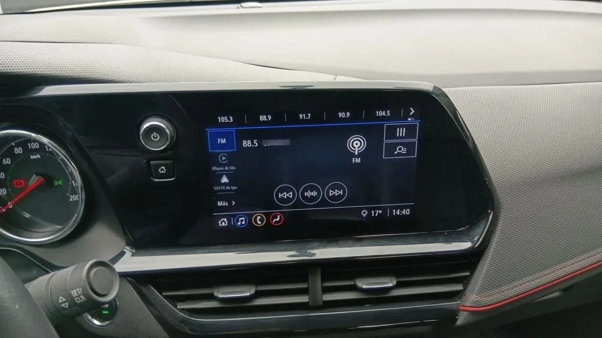 Chevrolet Montana 1.2t Rs R 4x2 At 4p año 2024