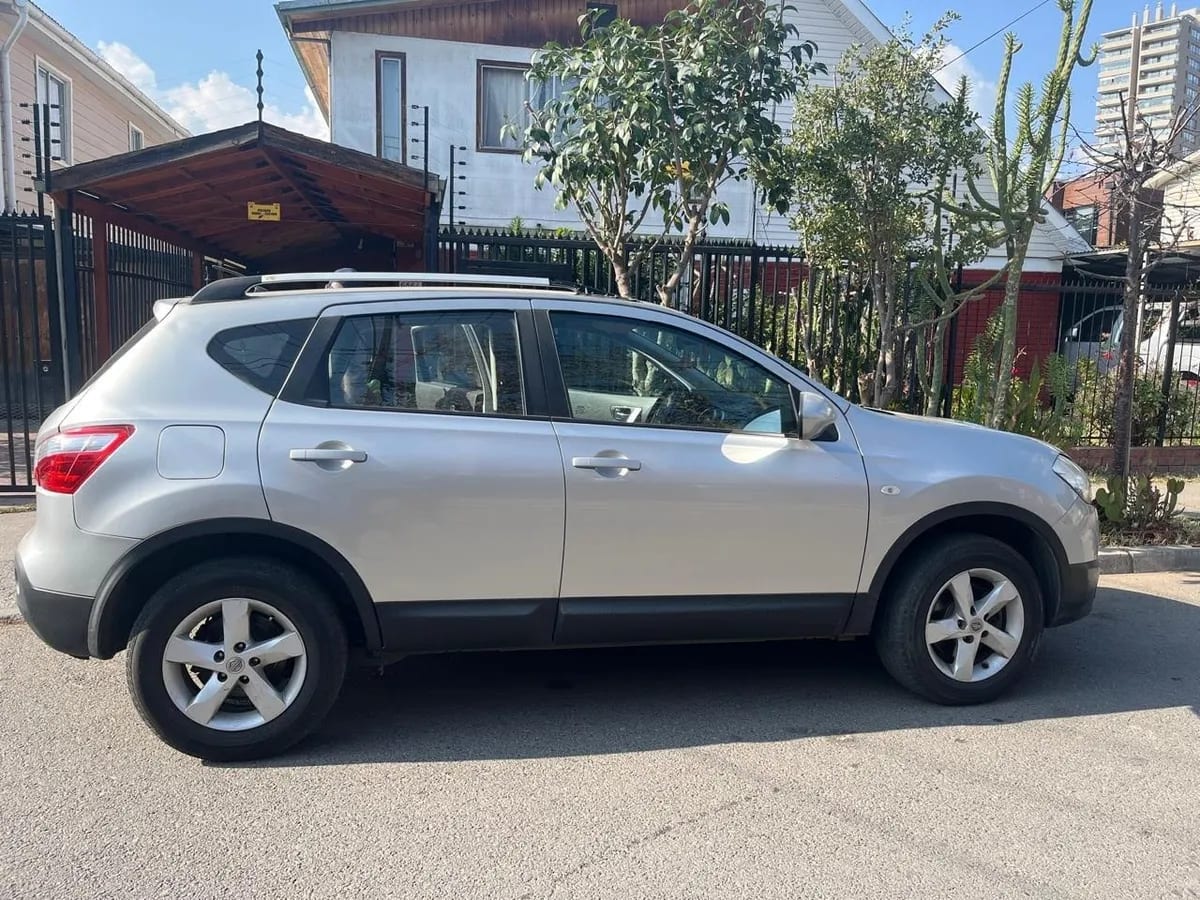 NISSAN QASHQAI 1.6 Mt 4x2 año 2014