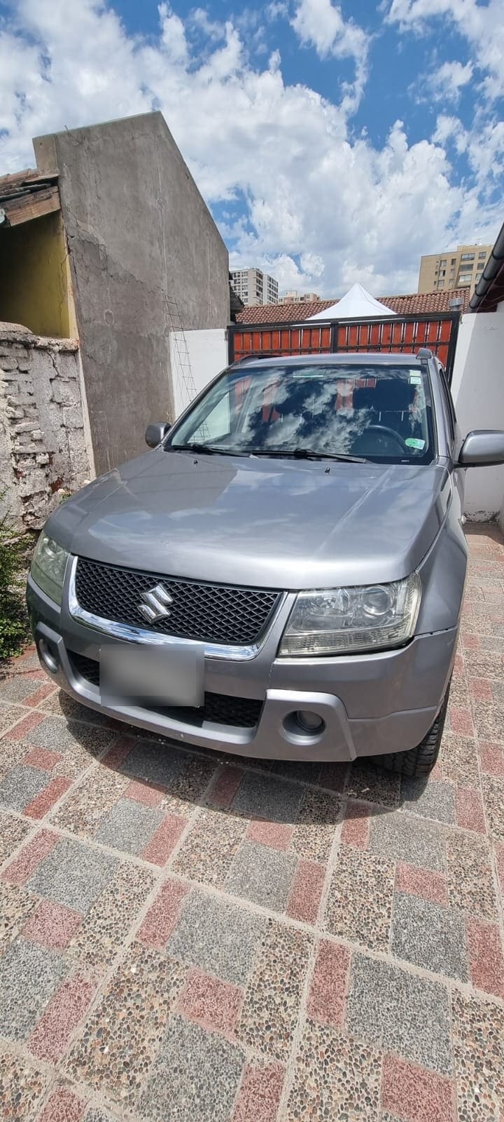 SUZUKI GRAND NOMADE 2.0 Mt Glx 4x4 año 2006