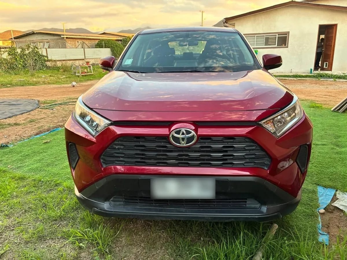 TOYOTA RAV4 2.0 Le Mt año 2023