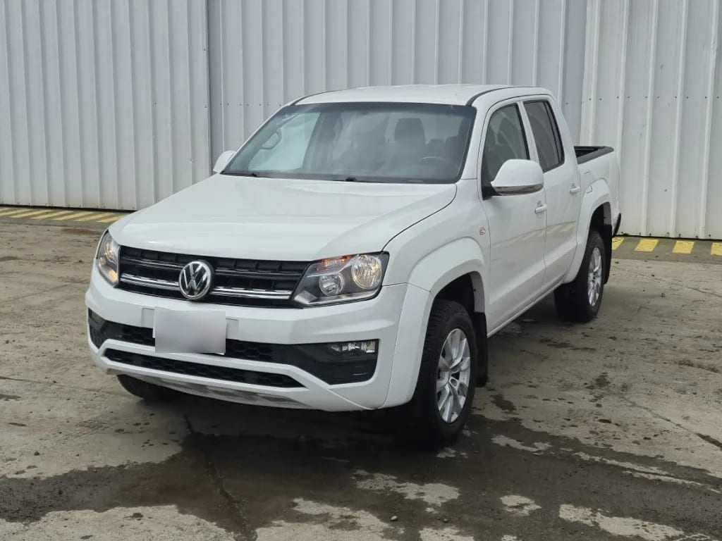 Volkswagen Amarok Confortline At 4x4 Tdi 2.0 año 2023