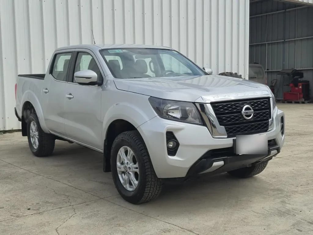 Nissan Navara Xe Mt 4x2 2.3 año 2023