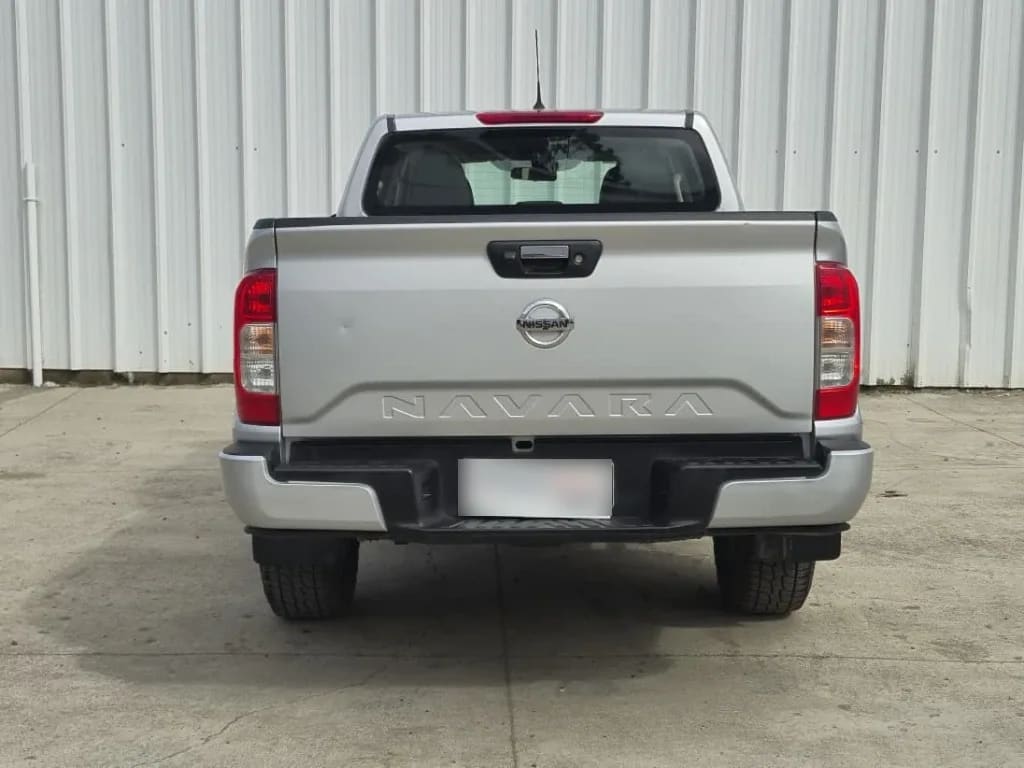 Nissan Navara Xe Mt 4x2 2.3 año 2023