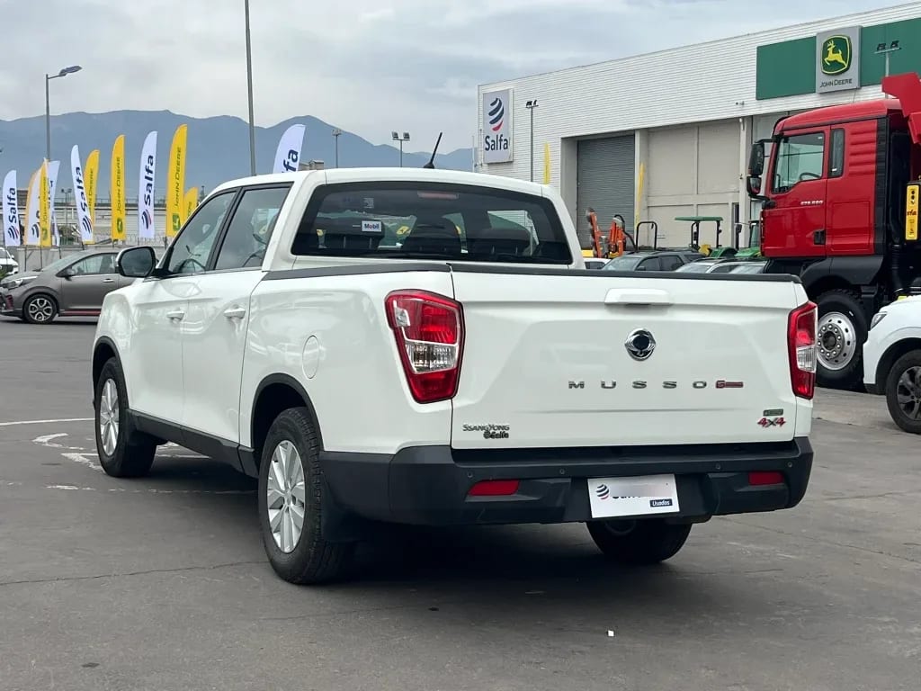 Ssangyong Grand Musso Grand Musso 2.2 4x4 Mt Full-Ql712 año 2024