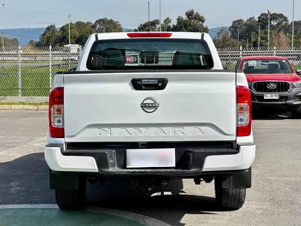 Nissan Navara Navara Dc 4x2 2.3tdi Xe año 2023