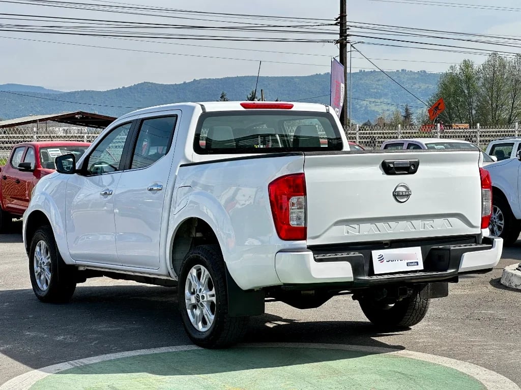 Nissan Navara Navara Dc 4x2 2.3tdi Xe año 2023