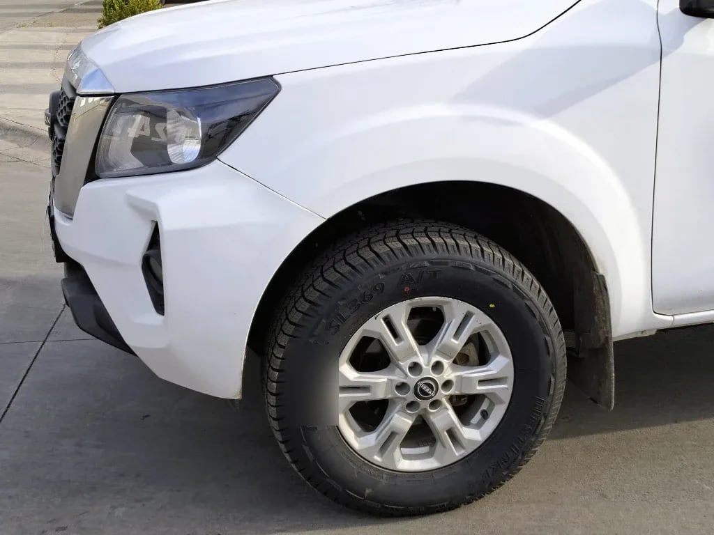 Nissan Navara Navara Dc 4x2 2.3tdi Xe año 2023