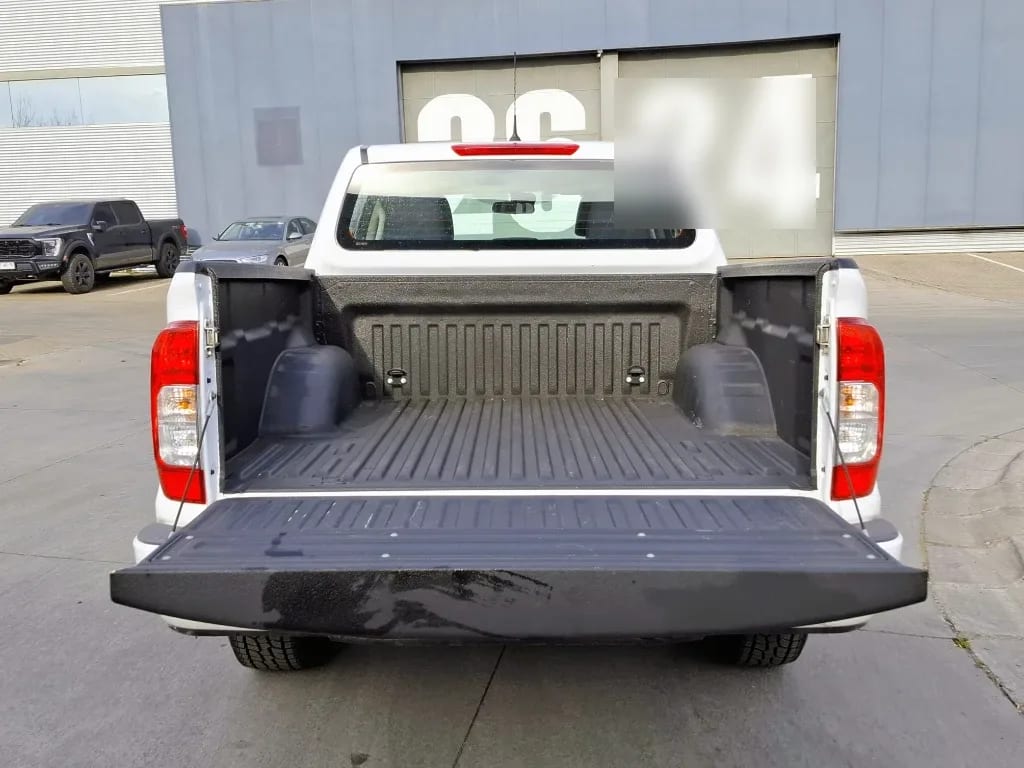 Nissan Navara Navara Dc 4x2 2.3tdi Xe año 2023