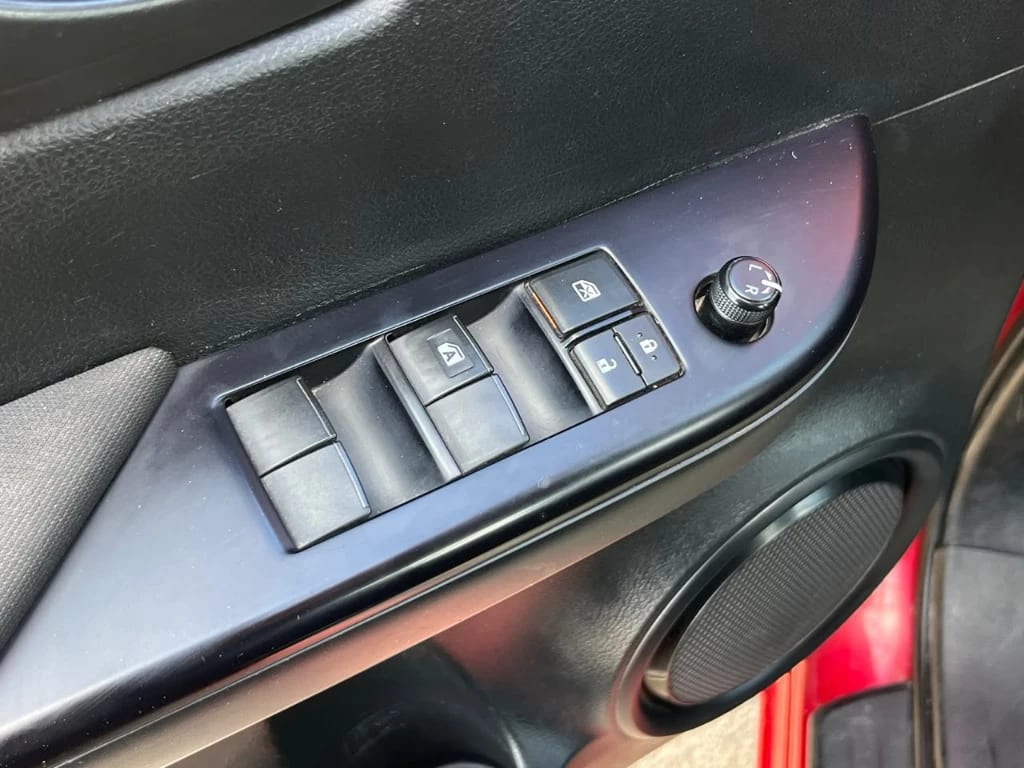 Toyota Hilux Dx Tss 4x4 Mt año 2023