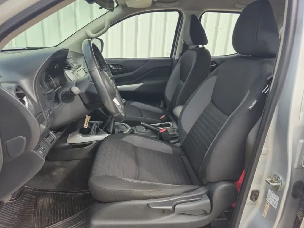 Nissan Navara Xe Mt 4x2 2.3 año 2023