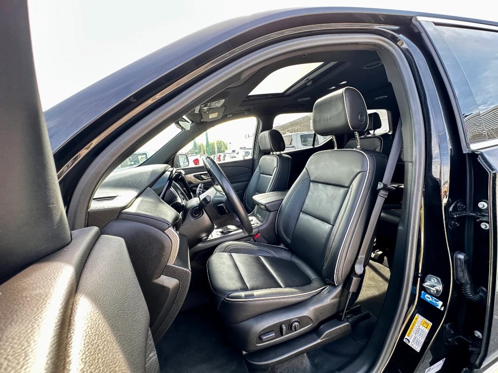 Chevrolet Traverse Traverse 3.6l Premier Awd L año 2023