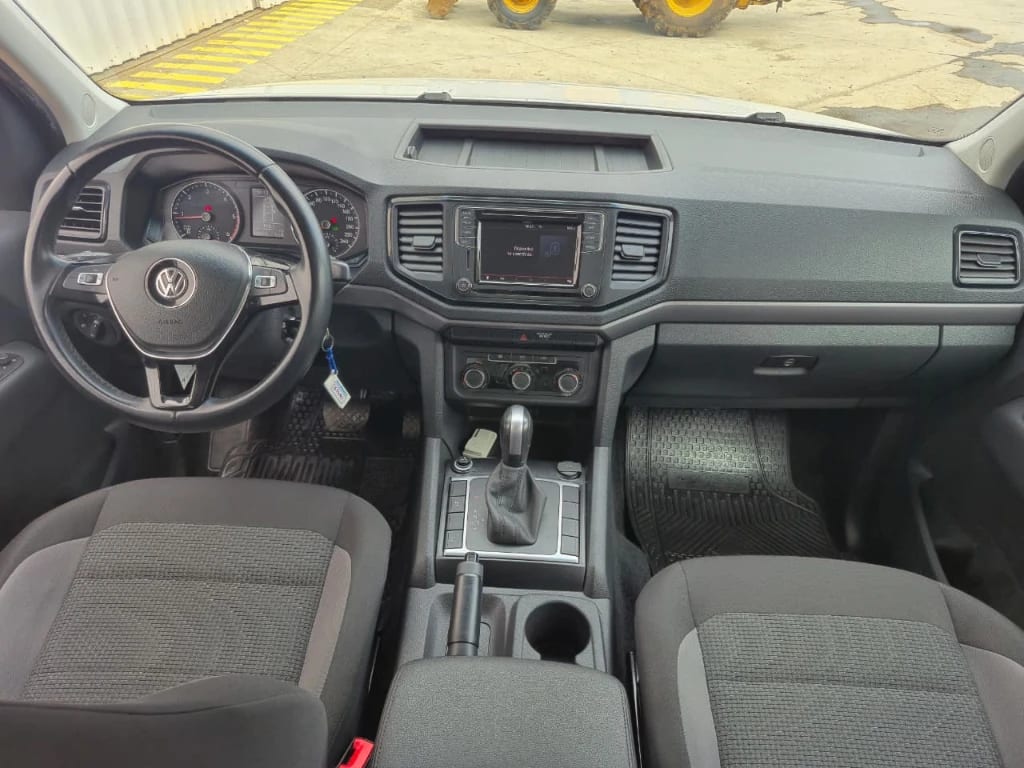 Volkswagen Amarok Confortline At 4x4 Tdi 2.0 año 2023