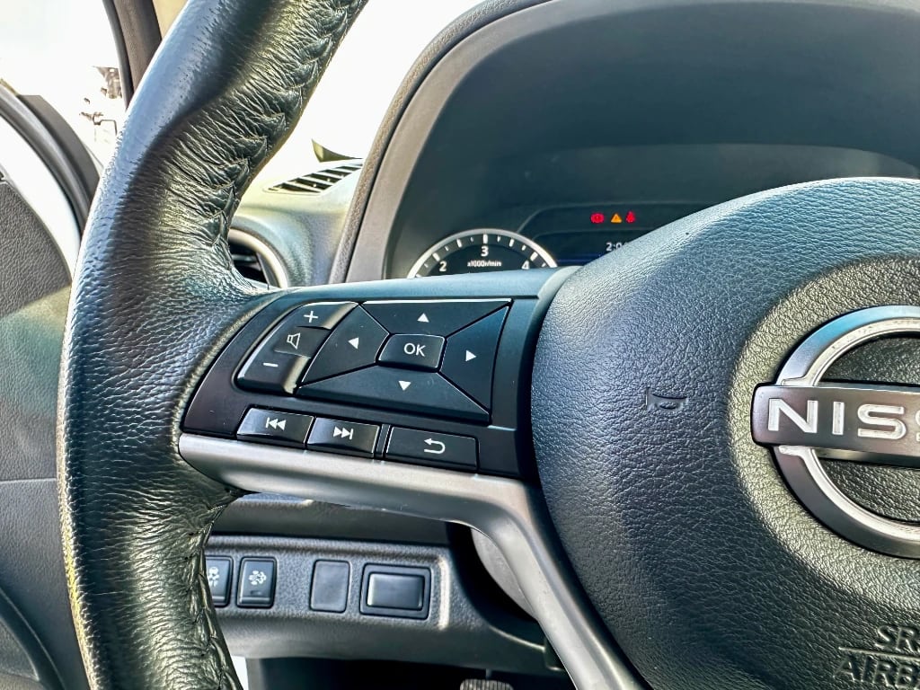 Nissan Navara Navara Dc 4x2 2.3tdi Xe año 2023