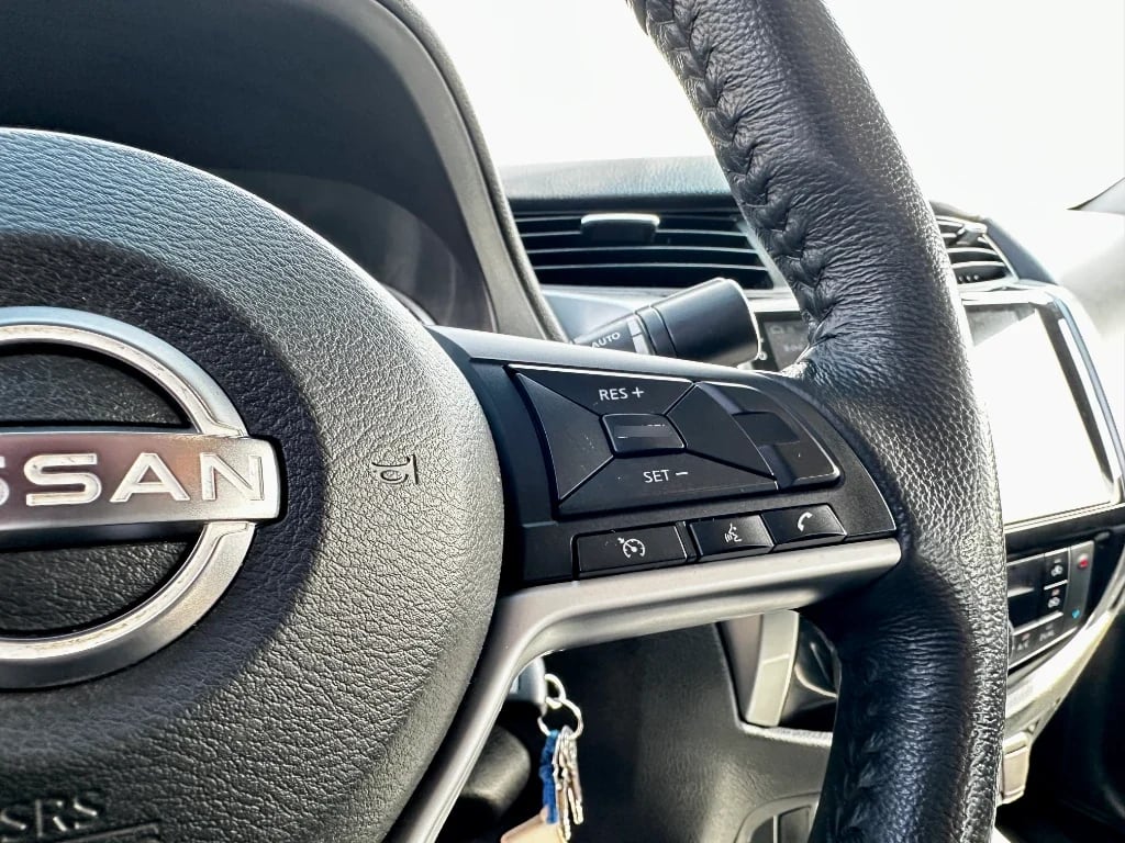 Nissan Navara Navara Dc 4x2 2.3tdi Xe año 2023