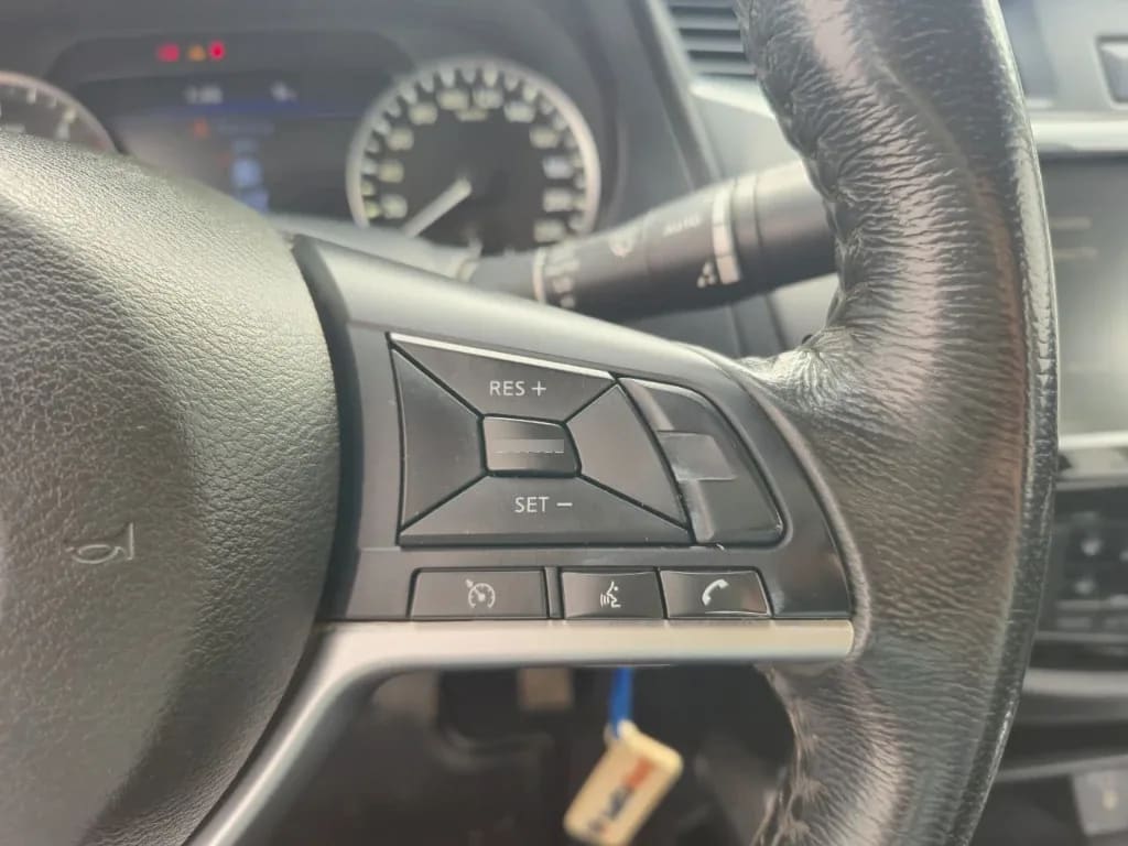Nissan Navara Xe Mt 4x2 2.3 año 2023