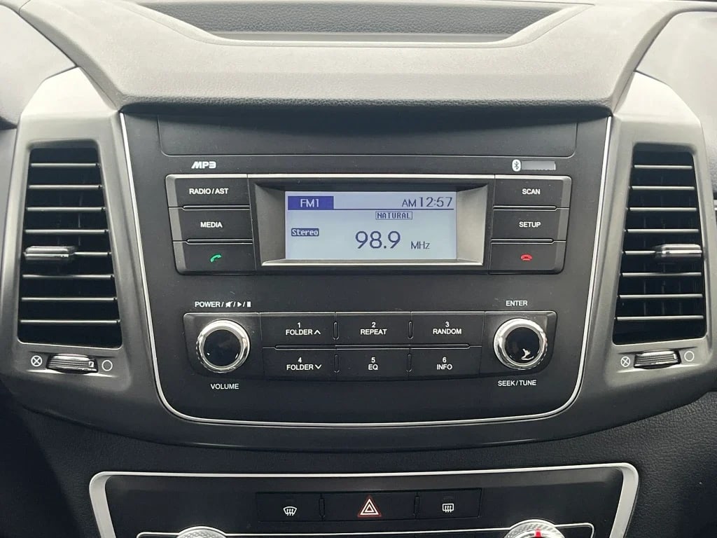 Ssangyong Grand Musso Grand Musso 2.2 4x4 Mt Full-Ql712 año 2024
