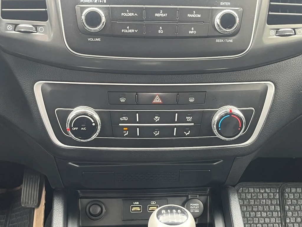 Ssangyong Grand Musso Grand Musso 2.2 4x4 Mt Full-Ql712 año 2024