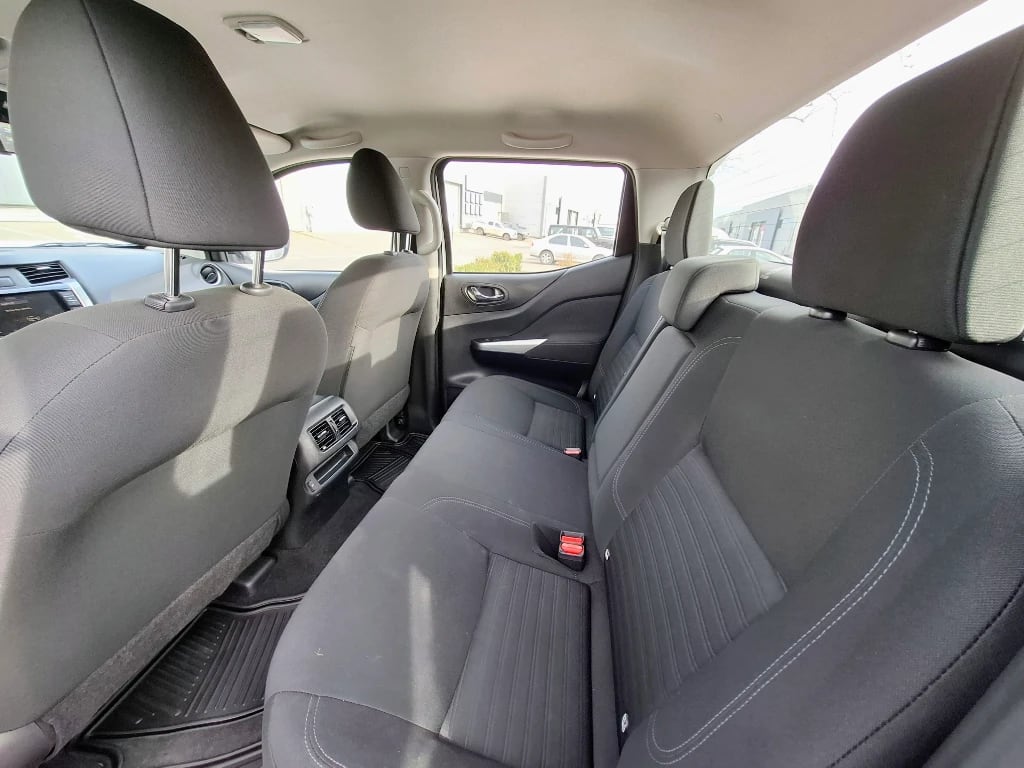 Nissan Navara Navara Dc 4x2 2.3tdi Xe año 2023
