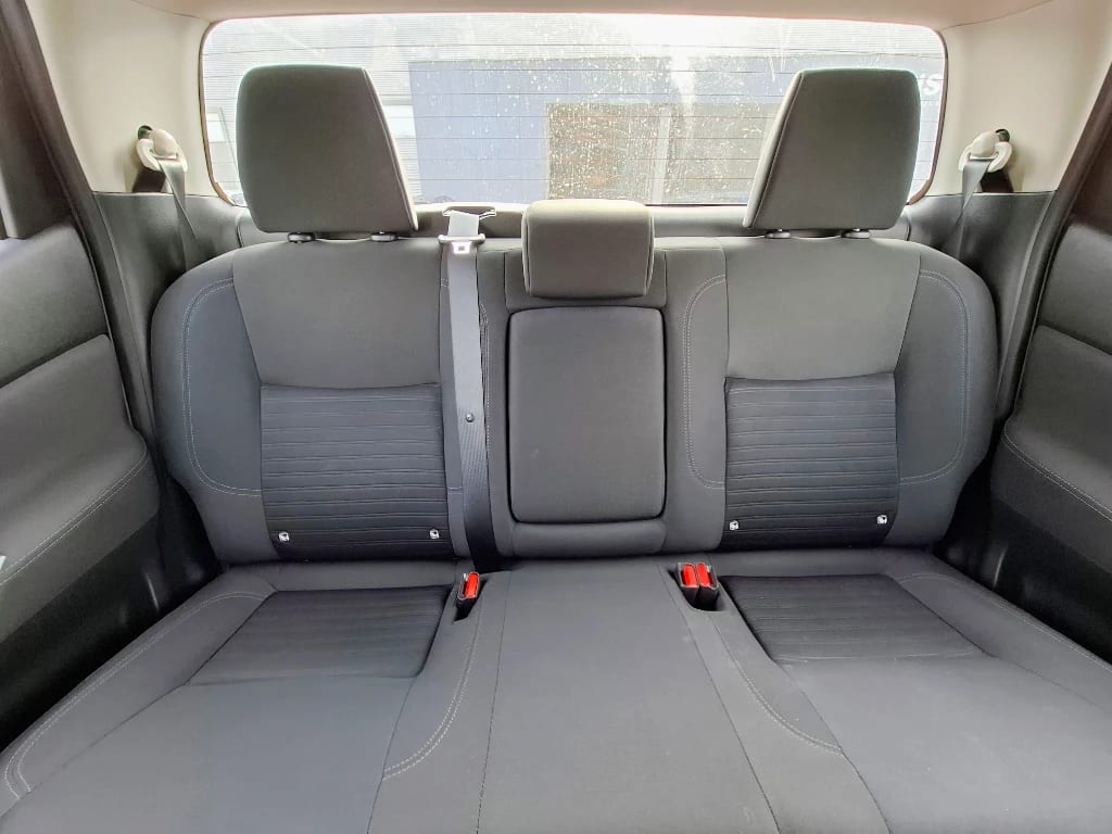 Nissan Navara Navara Dc 4x2 2.3tdi Xe año 2023