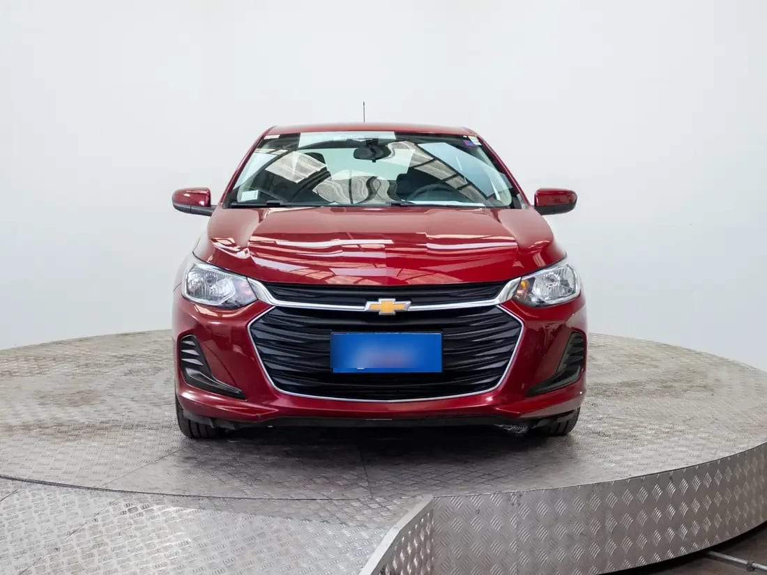 Chevrolet Onix 1.0 Sedan Lt Mt año 2024