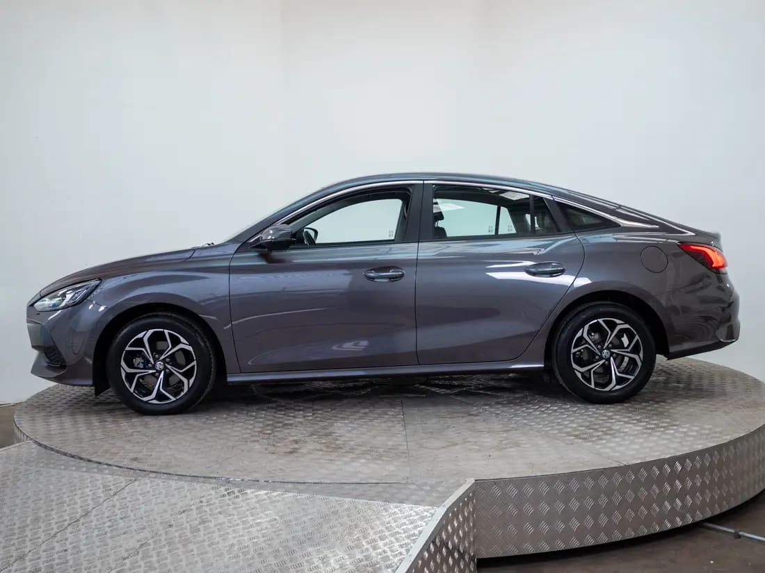 MG Gt 1.5 Com Mt año 2022