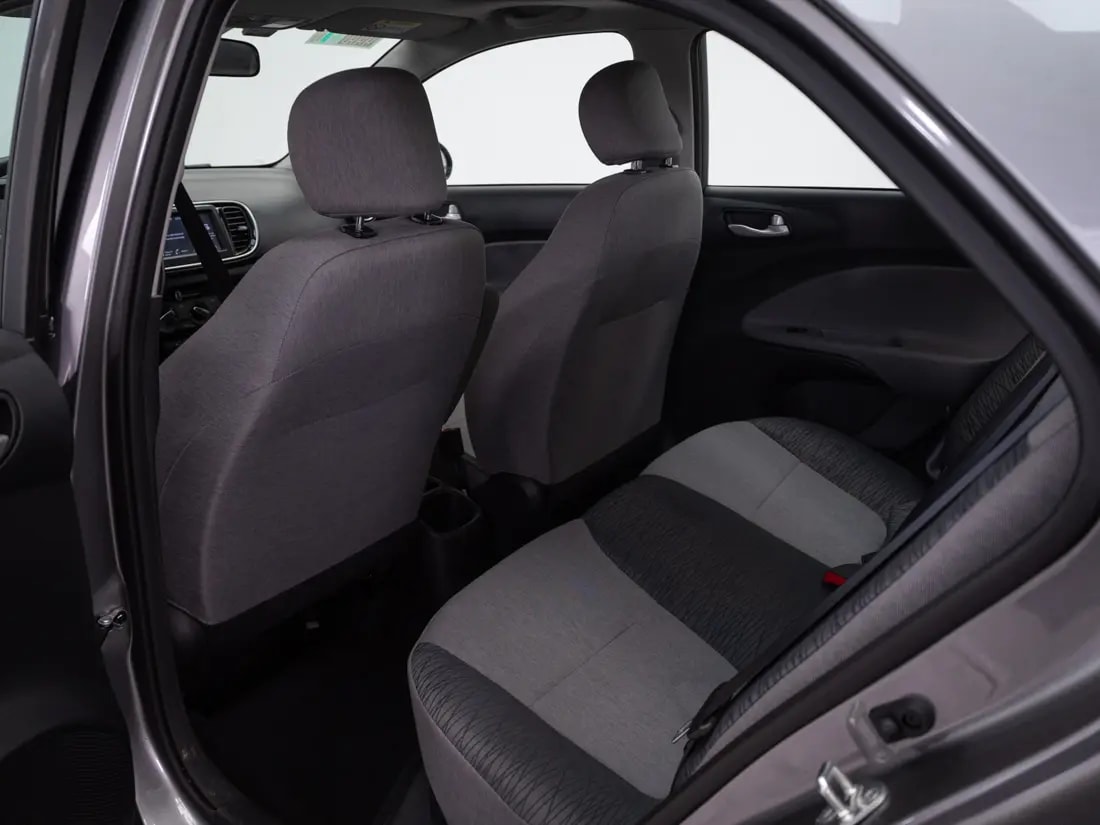 Kia Soluto Soluto Ex 1.4l 5mt Full año 2026