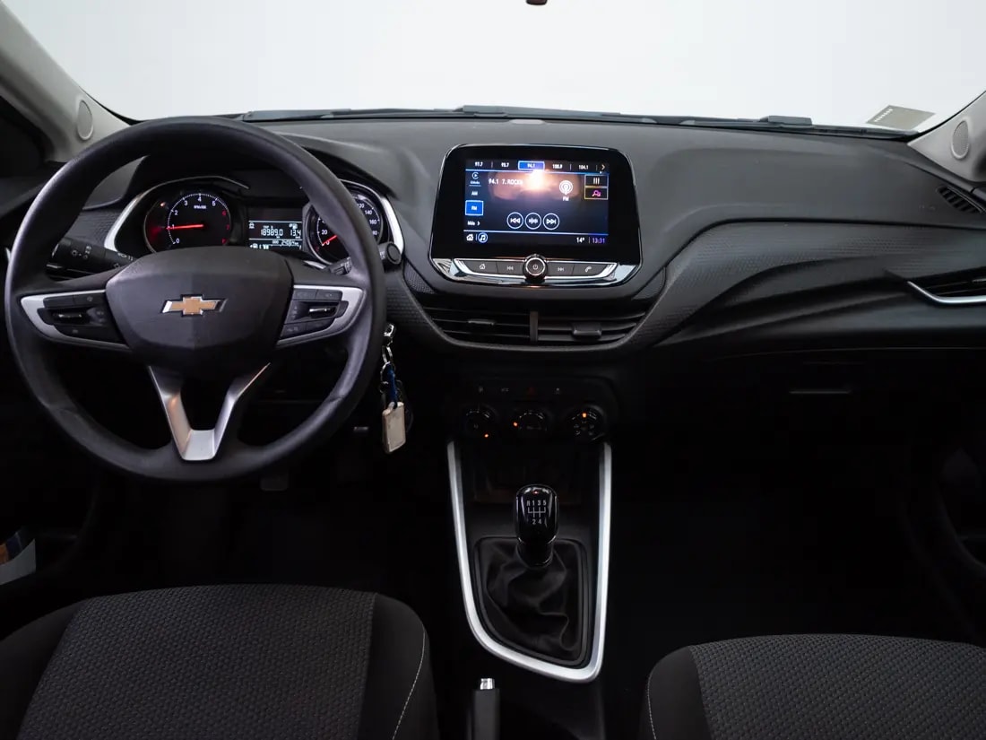 Chevrolet Onix 1.0 Sedan Lt Mt año 2024