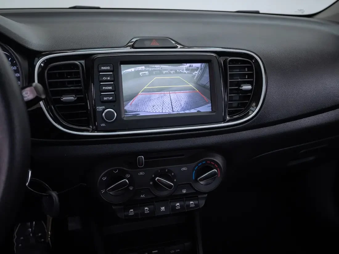 Kia Soluto Soluto Ex 1.4l 5mt Full año 2026