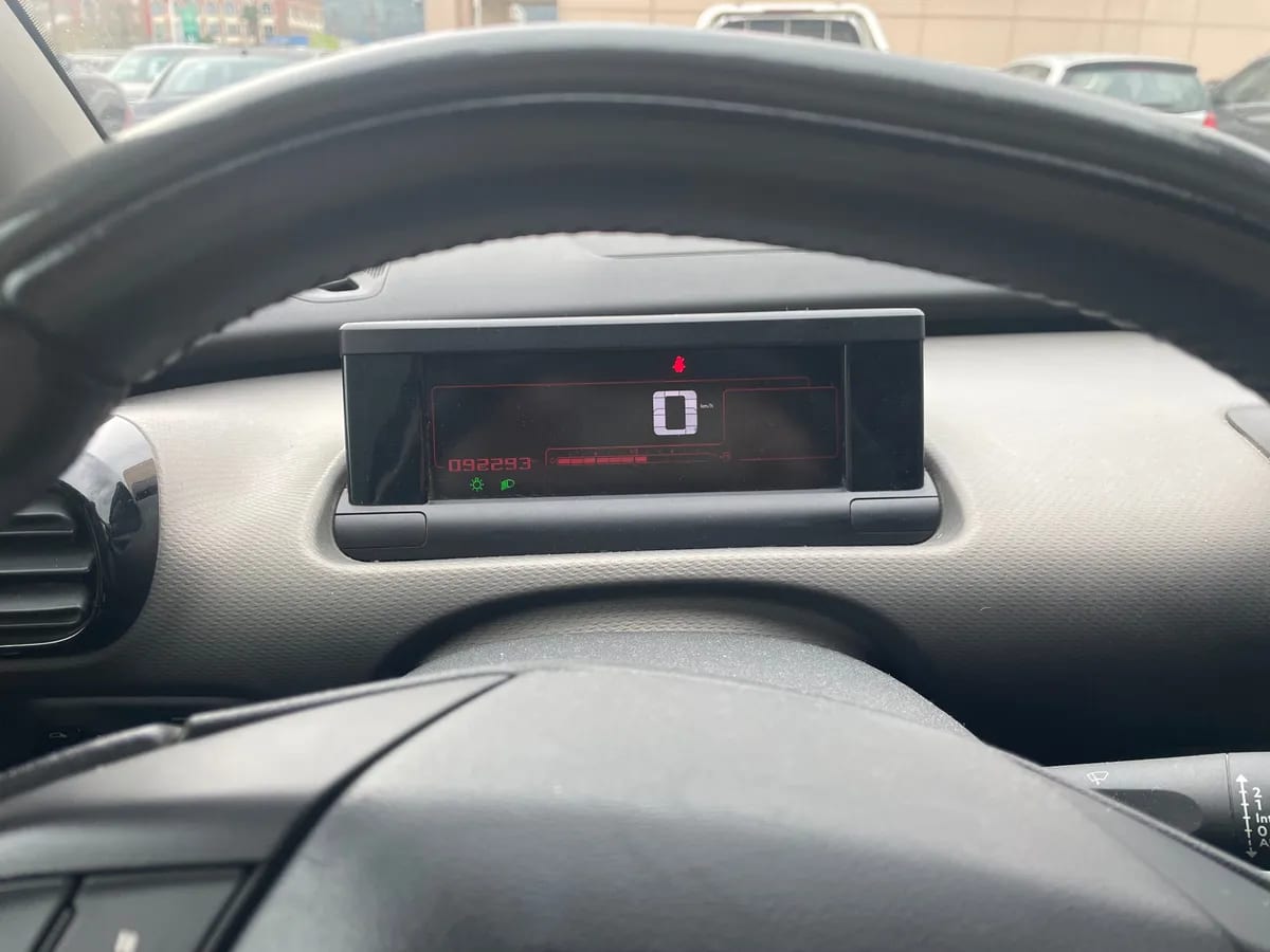 CITROEN C-4 1.2 Puretech 130 Eat6 Feel At año 2017