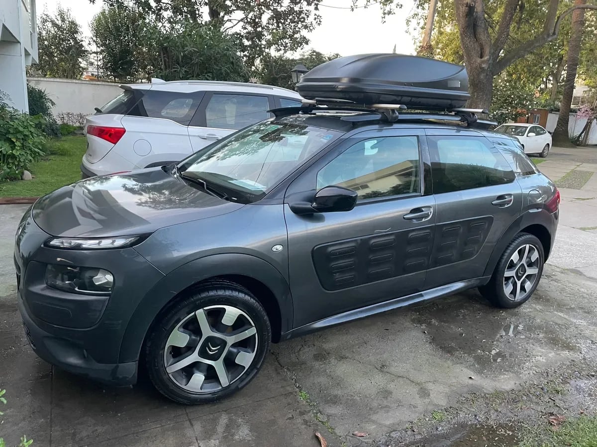 CITROEN C-4 1.2 Puretech 130 Eat6 Feel At año 2017