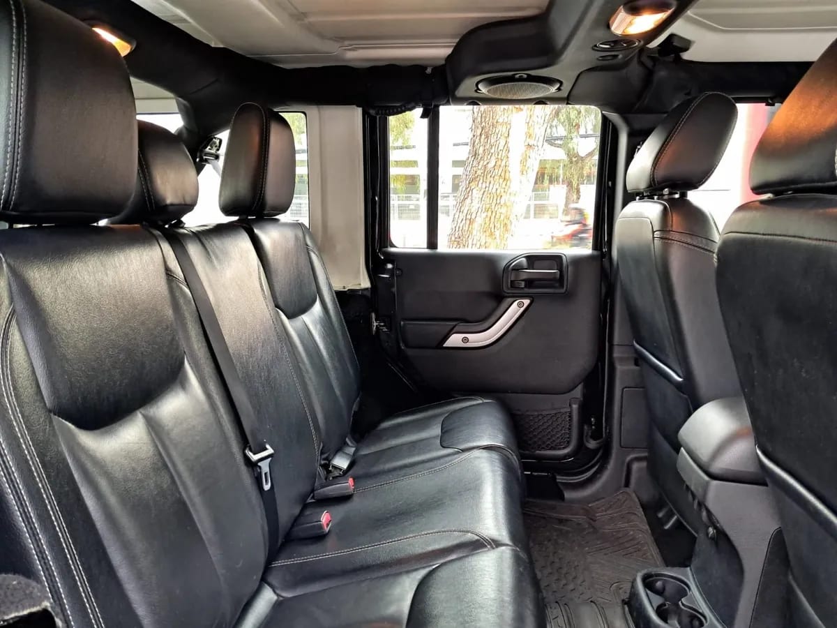 JEEP WRANGLER 3.6 Sport At 4x4 año 2017