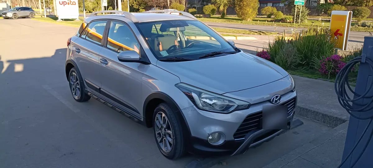 HYUNDAI I-20 1.4 Active 2ab Abs Mt año 2017
