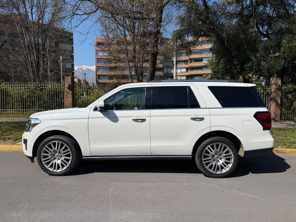 Ford Expedition Limited 4wd 3.5 año 2023