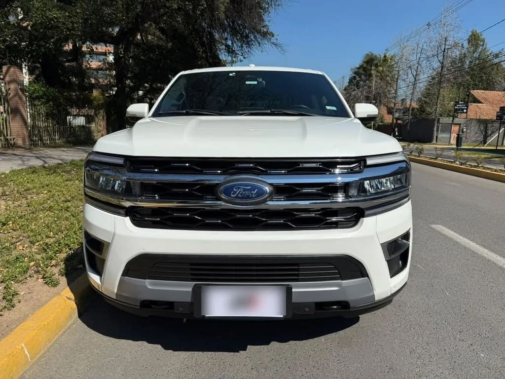 Ford Expedition Limited 4wd 3.5 año 2023
