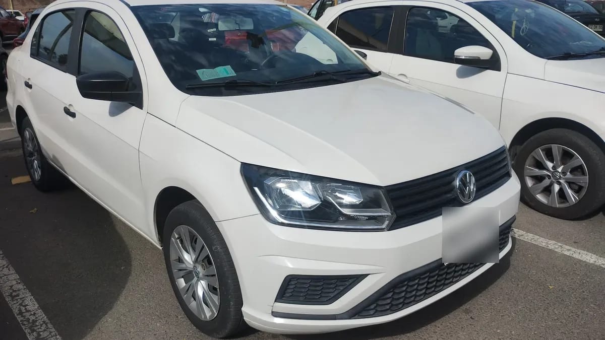 VOLKSWAGEN VOYAGE 1.6 Comfortline Mt año 2020