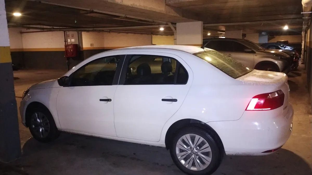 VOLKSWAGEN VOYAGE 1.6 Comfortline Mt año 2020