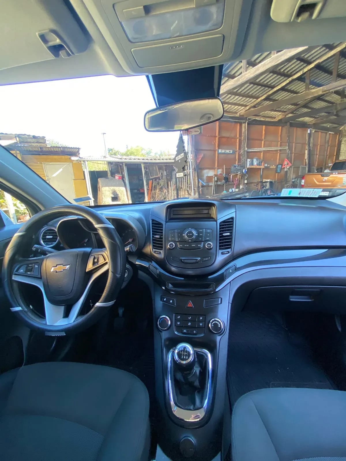 CHEVROLET ORLANDO 2.0 Ls Mt Diesel año 2015