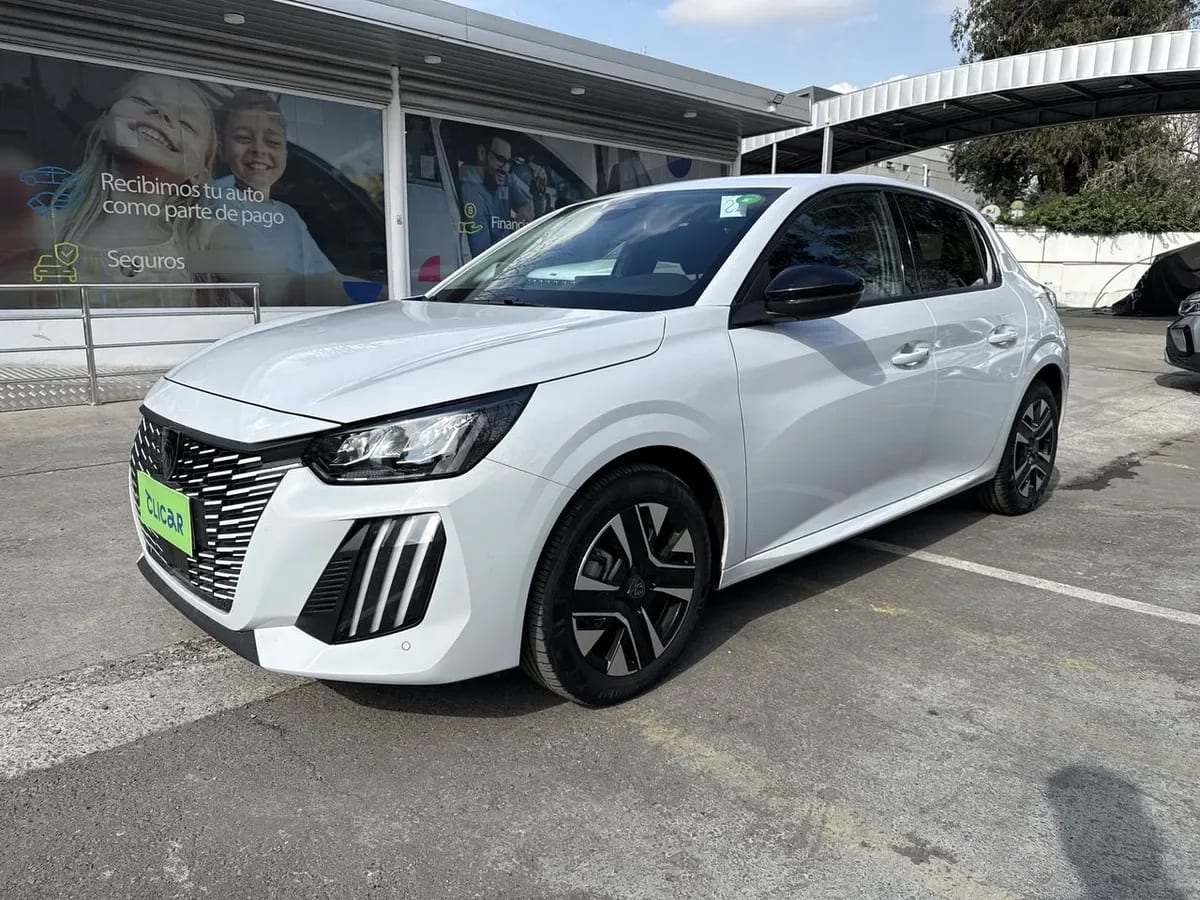 Peugeot 208 1.2 Mca Allure Mhev 136 4x2 Edct6 At 5p año 2026