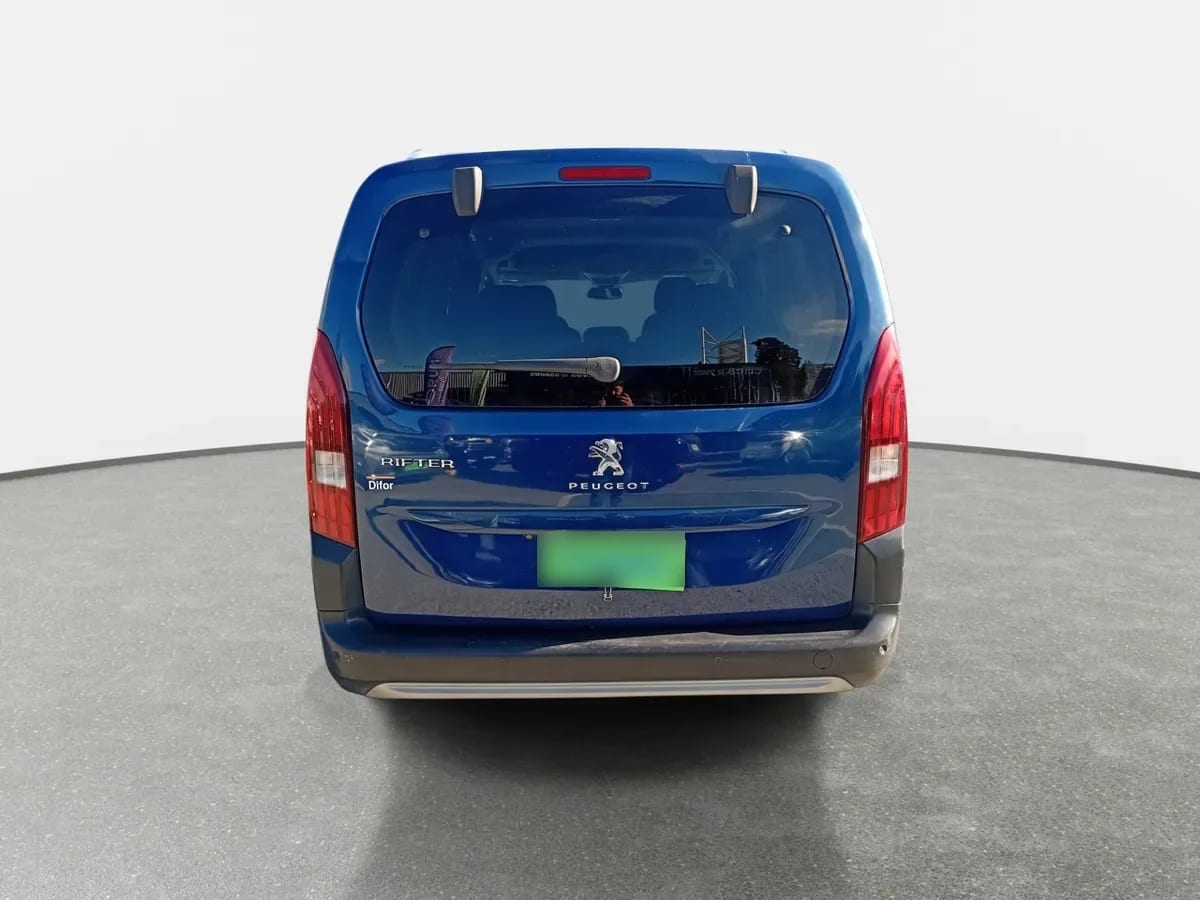 Peugeot Rifter 1.5 Allure Bluehdi Diesel 4x2 130hp Eat8 5p año 2021