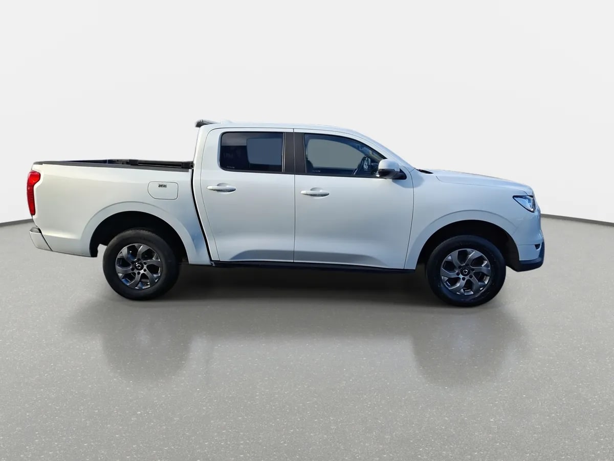 Great Wall Poer 2.0t Elite Diesel Dob. Cab. 4x2 Mt 4p año 2022