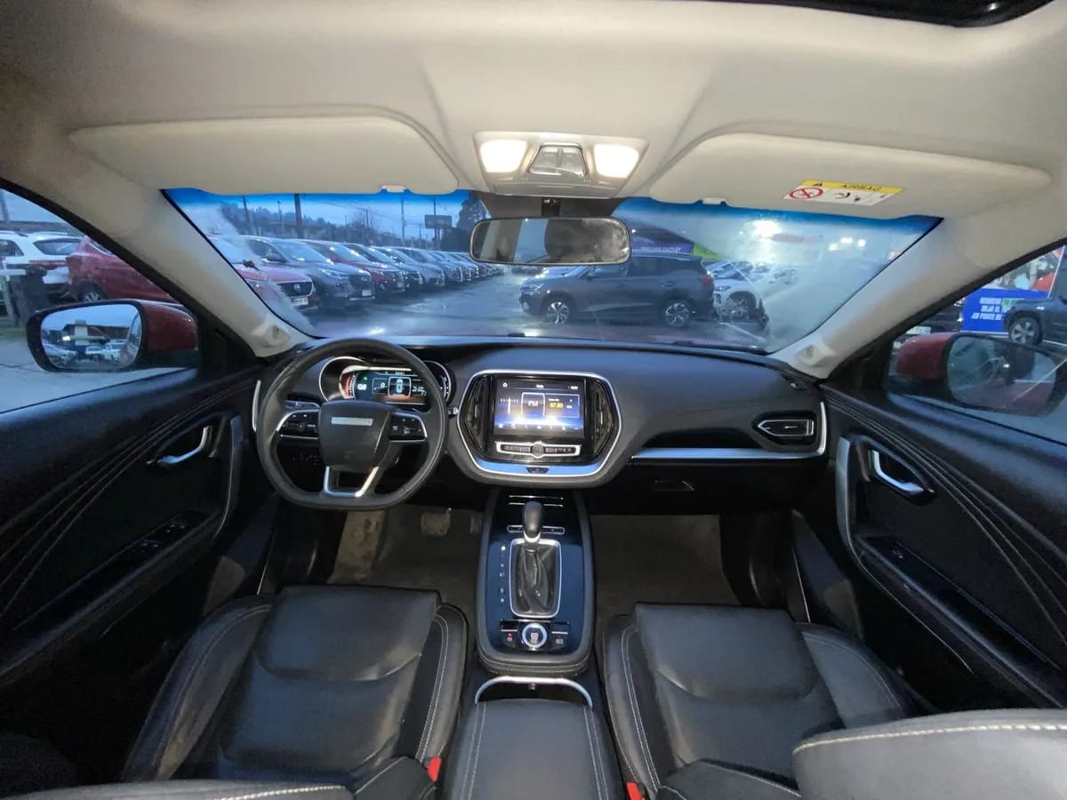 Jetour X70 1.5t Glx 4x2 At 5p año 2022