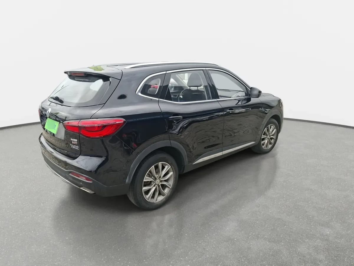 MG Hs 1.5t Comfort 2wd Mt 5p año 2022