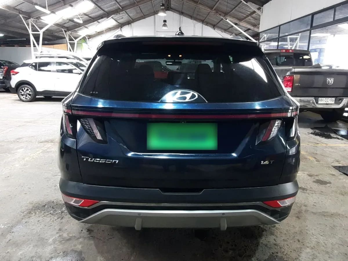 Hyundai Tucson 1.6 Nx4 Plus 4x2 At 5p año 2022