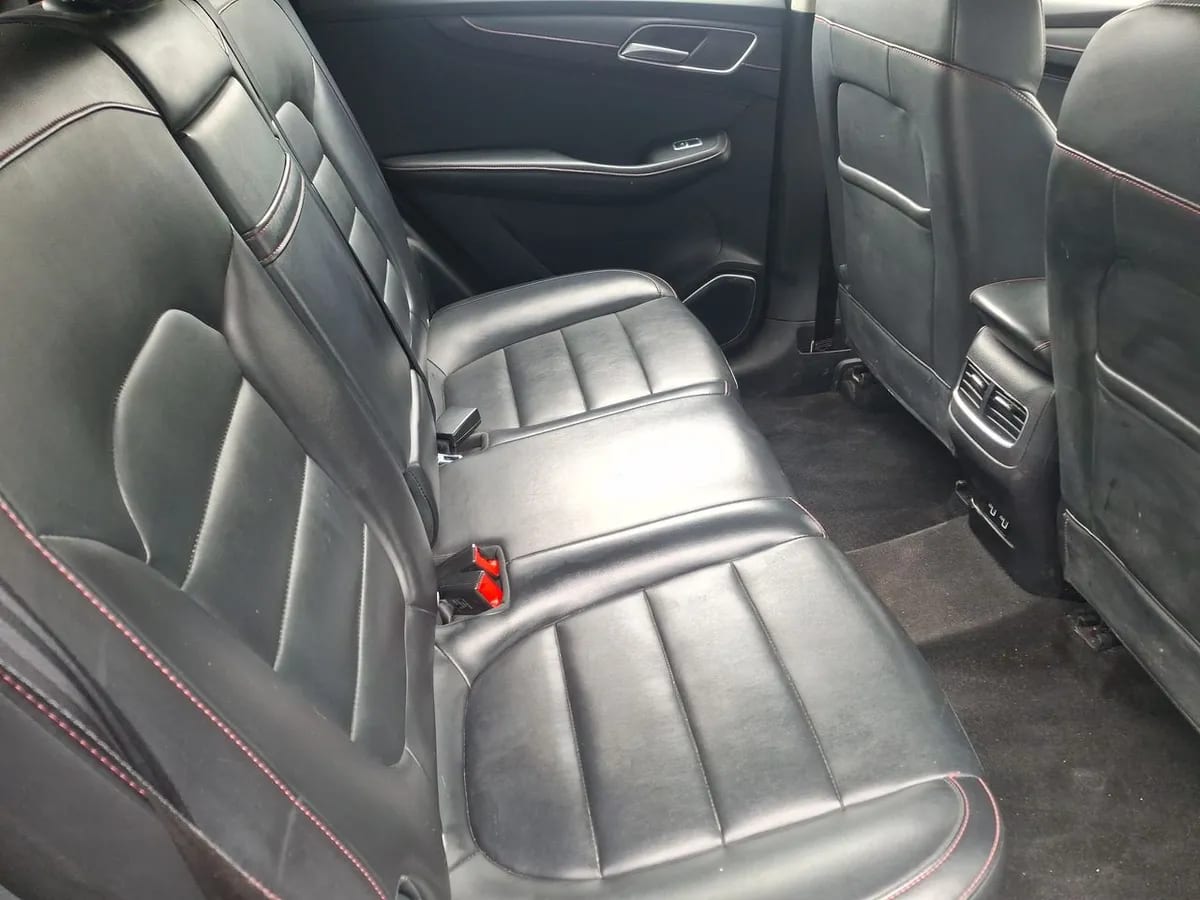 MG Hs 1.5t Comfort 2wd Mt 5p año 2022