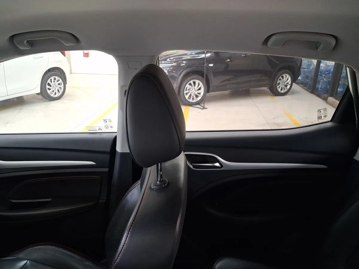 MG Mg Zx 1.5 Dlx 4x2 Cvt At 5p año 2023