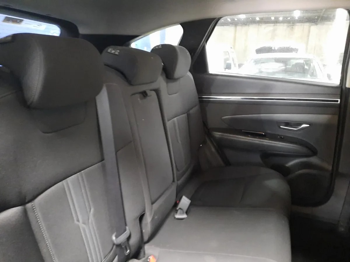 Hyundai Tucson 1.6 Nx4 Plus 4x2 At 5p año 2022