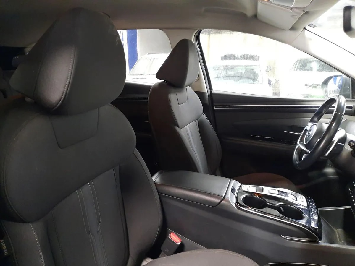 Hyundai Tucson 1.6 Nx4 Plus 4x2 At 5p año 2022